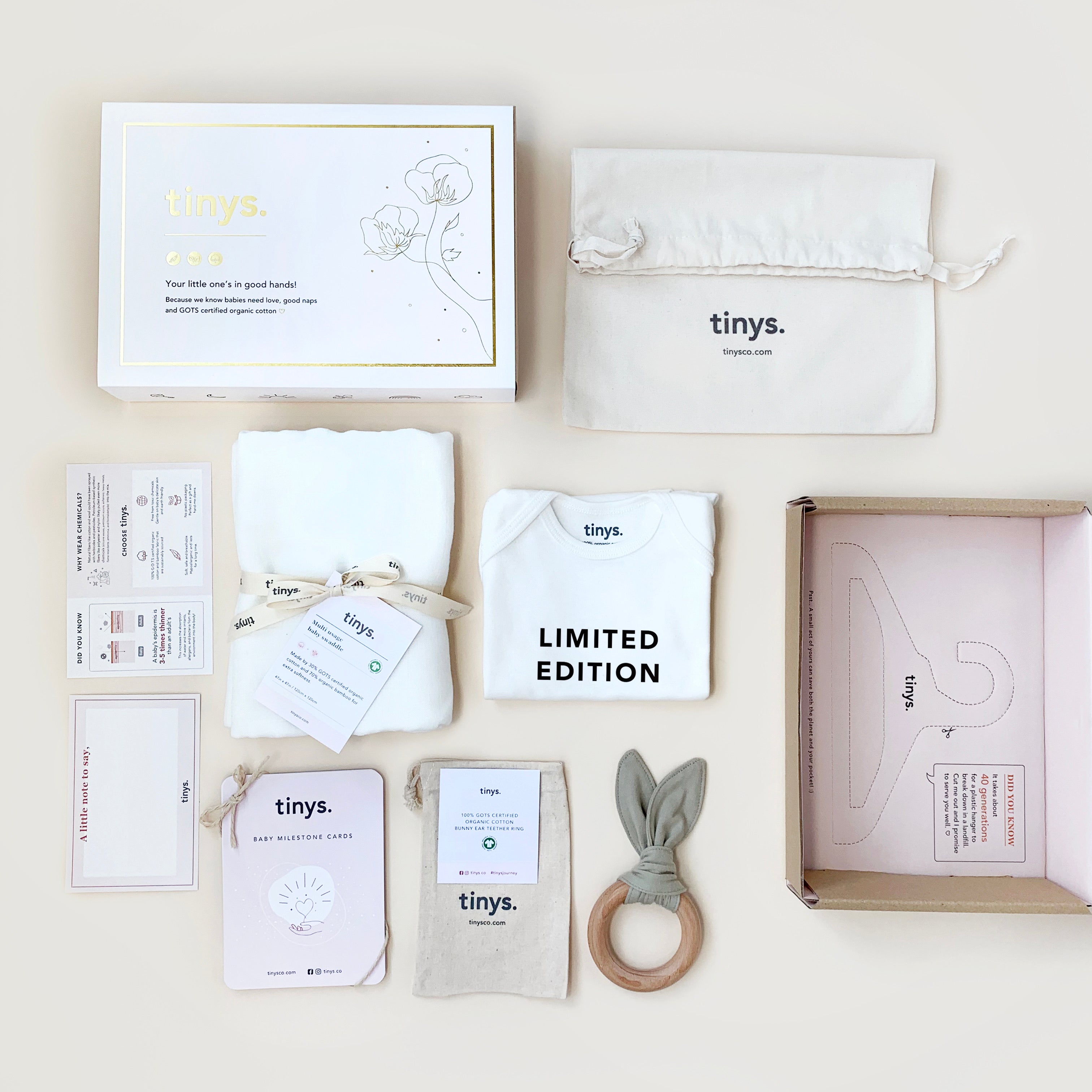 tinys. Signature Baby Gift Set (Organic Cotton)